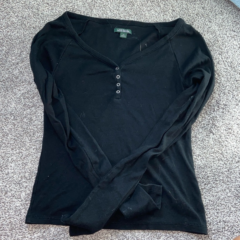 Black Cropped Long Sleeve ~